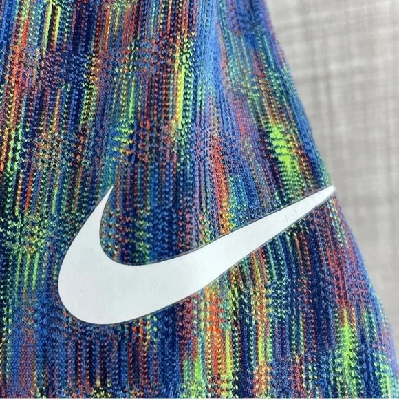 Nike Hyperwarm Womens Size M long sleeve running top 3157 - Picture 4 of 8